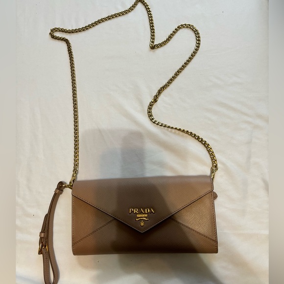 Prada wallet on a chain - Picture 6 of 6